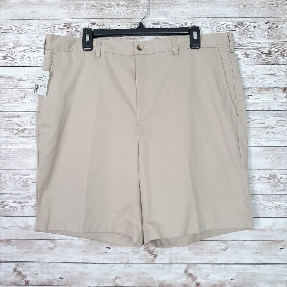 Jos A Bank Mens Shorts Size 38 Flat Front Tailored Fit Beige Non Iron 164A